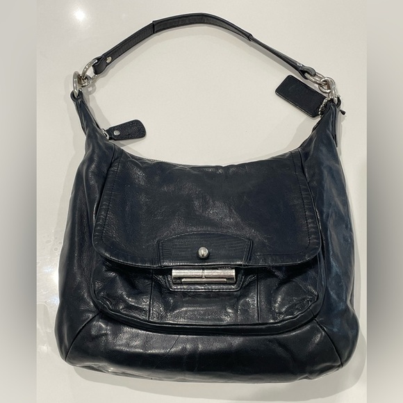 Black coach purse - Picture 1 of 6
